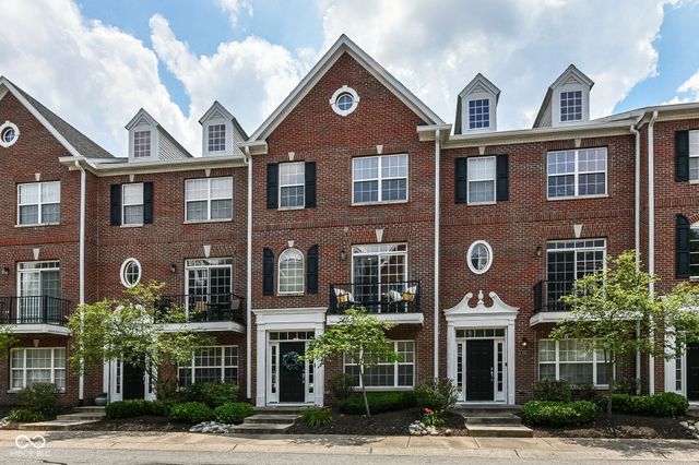 $299,900 | 8254 Ethan Drive | Townhomes at Fishers Pointe