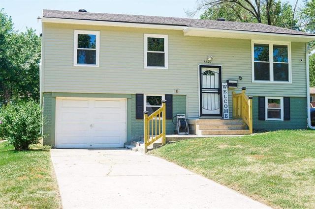 $215,999 | 8627 East 96th Place | Robandee South