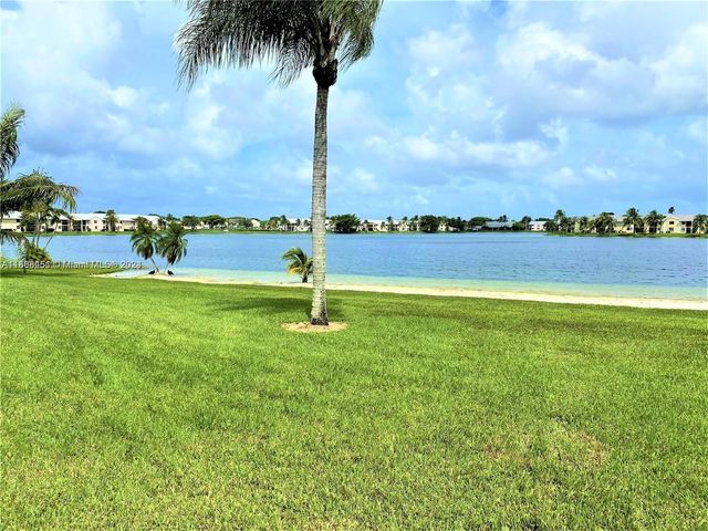 $240,000 | 840 Independence Drive, Unit 840F | Homestead