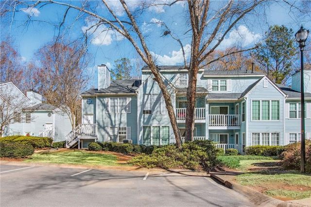 $245,000 | 703 Glenleaf Drive | Peachtree Corners