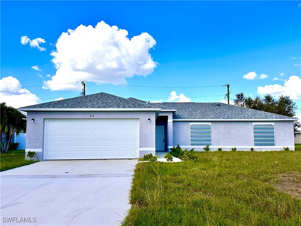 a front view of house with yard