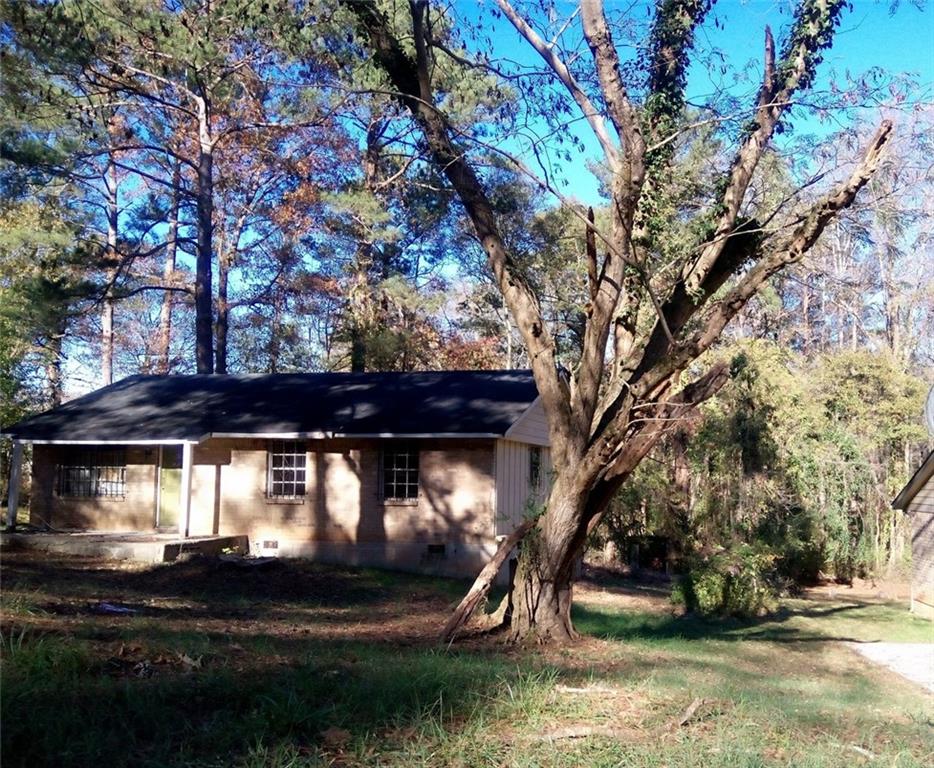 a view of outdoor space