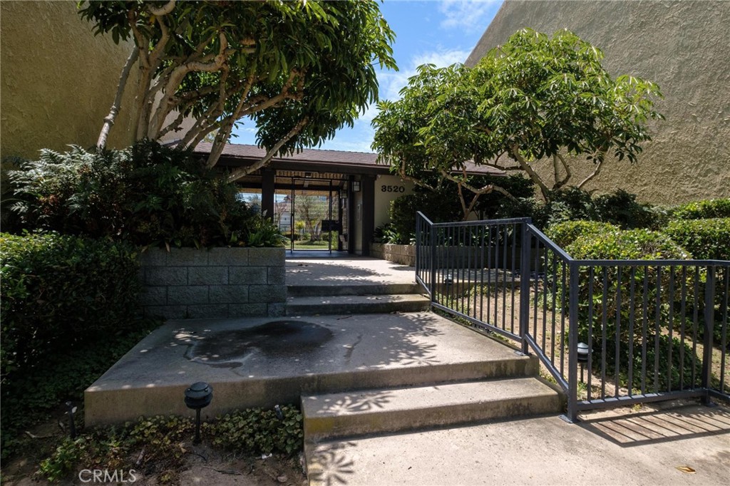 Entrance To Cedar Park Townhomes