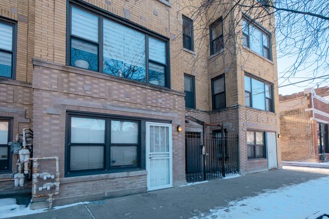 $1,600 | 3205 West Division Street, Unit 101 | Humboldt Park