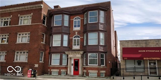 $2,000 | 829 North Pennsylvania Street, Unit 3B | St. Joseph Historic Neighborhood