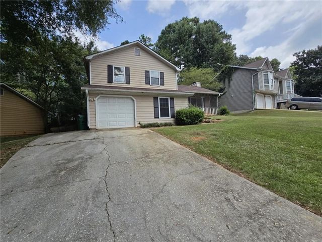 $199,900 | 4808 Wyndam Drive | Redan