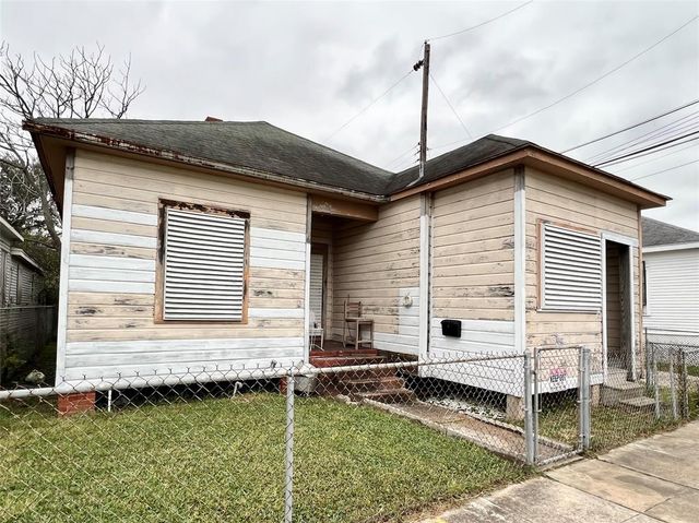 $140,000 | 1410 35th Street | Kempner Park