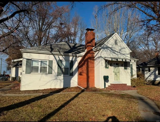 $170,000 | 1891 Franklin Street | Carlyle