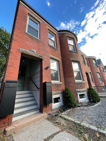 $3,300 | 43 Saxton Street, Unit 2 | Dorchester