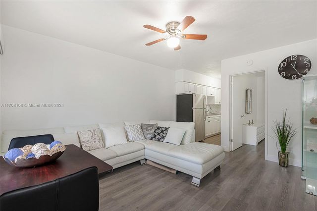 $139,000 | 2524 Hayes Street, Unit 9 | North Central Hollywood