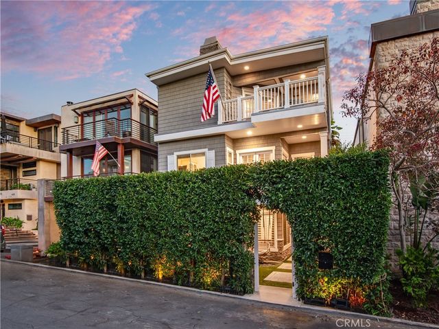 $4,199,000 | 432 32nd Street | Manhattan Beach Sand