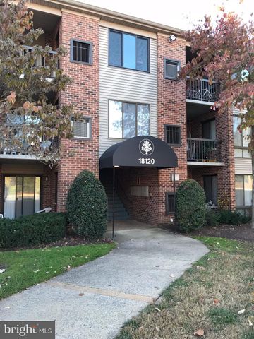 $1,950 | 18120 Chalet Drive, Unit 11203 | Farmingdale