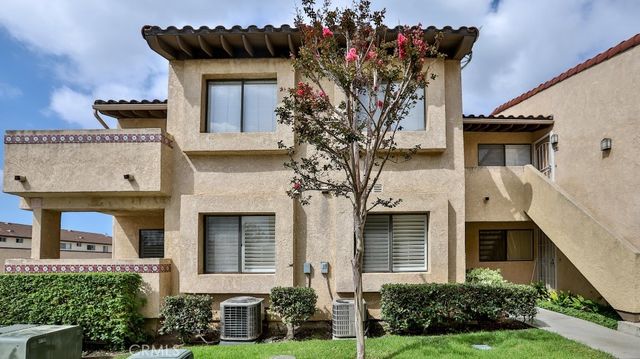 $595,000 | 17333 Brookhurst Street, Unit D5 | Fountain Valley