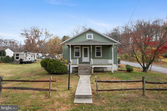 $205,000 | 301 Church Street | Avondale