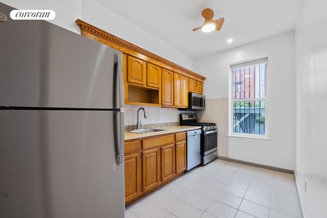 $3,295 | 14 Oakland Place, Unit 1 | Flatbush