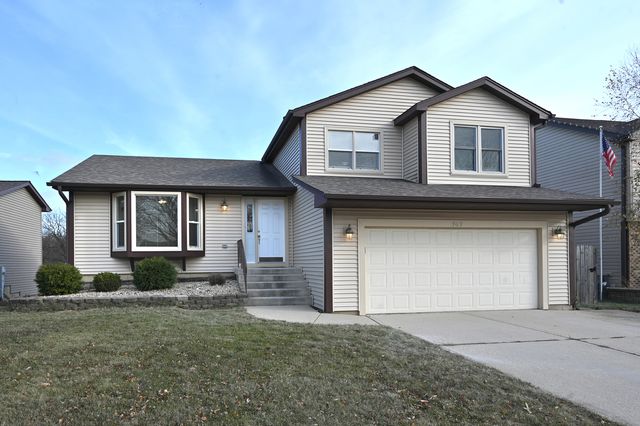 $3,300 | 767 Schooner Lane | Elk Grove Village