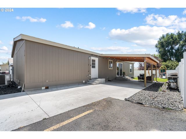 $288,000 | 310 East Montana Avenue | Hermiston