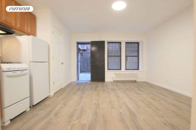 $2,195 | 856 West End Avenue, Unit 1B | Upper West Side