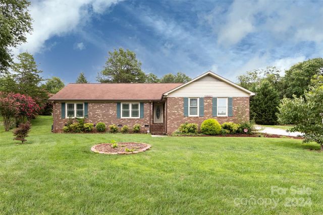 $399,900 | 1544 Daybreak Road | Kannapolis