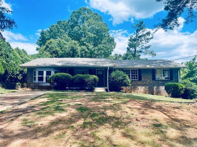 $169,900 | 2786 Knollview Drive