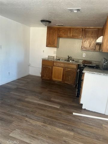 $2,180 | 38434 10th Street East | Palmdale