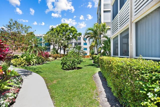 $469,000 | 1541 South Ocean Boulevard, Unit 212 | Gardens by the Sea South