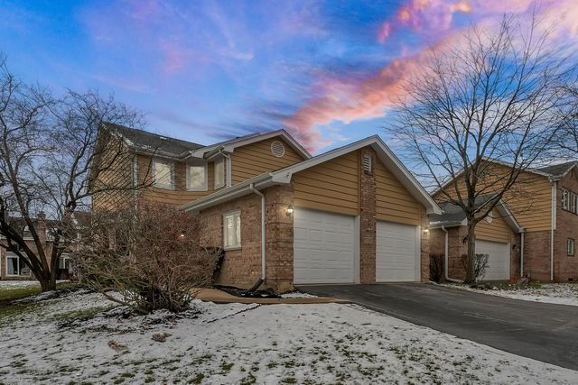 $379,000 | 17247 Lakebrook Drive | Orland Park