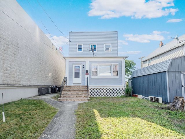 $599,000 | 149-11 Cross Bay Boulevard | Ozone Park