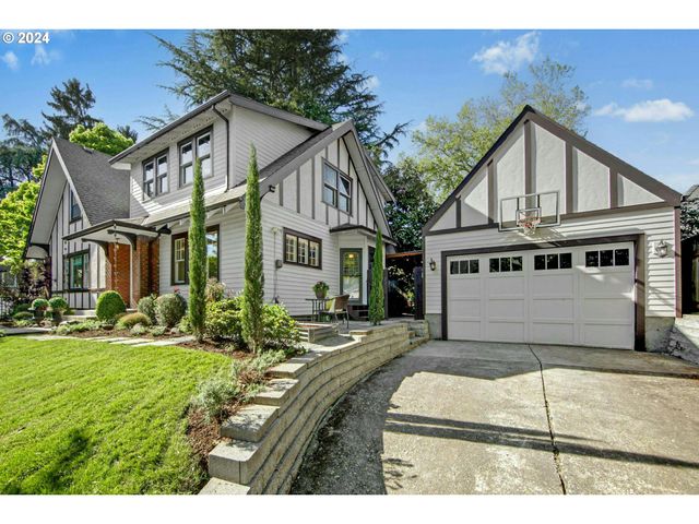 $1,025,000 | 2311 Northeast Regents Drive | Alameda