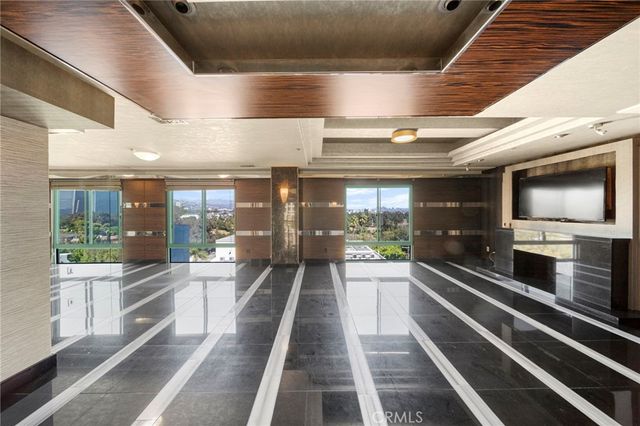 $1,289,000 | 10336 Wilshire Boulevard, Unit 703 | Westwood