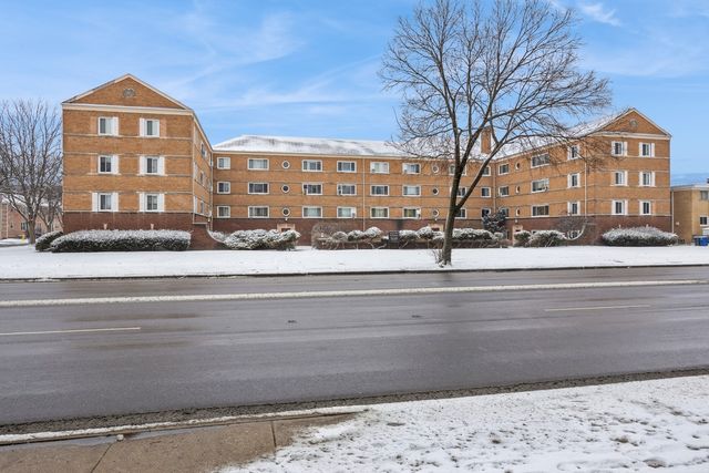 $1,700 | 1110 North Harlem Avenue, Unit 1N | River Forest