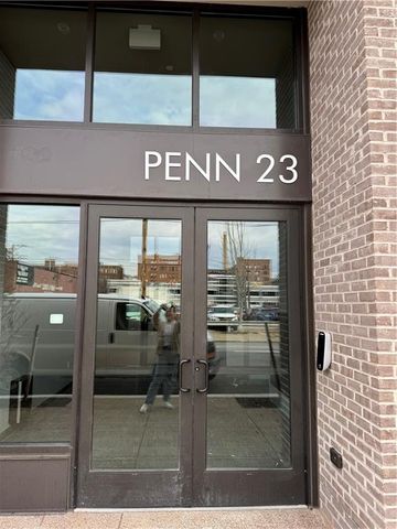 $2,950 | 2330 Penn Avenue, Unit 202 | Strip District