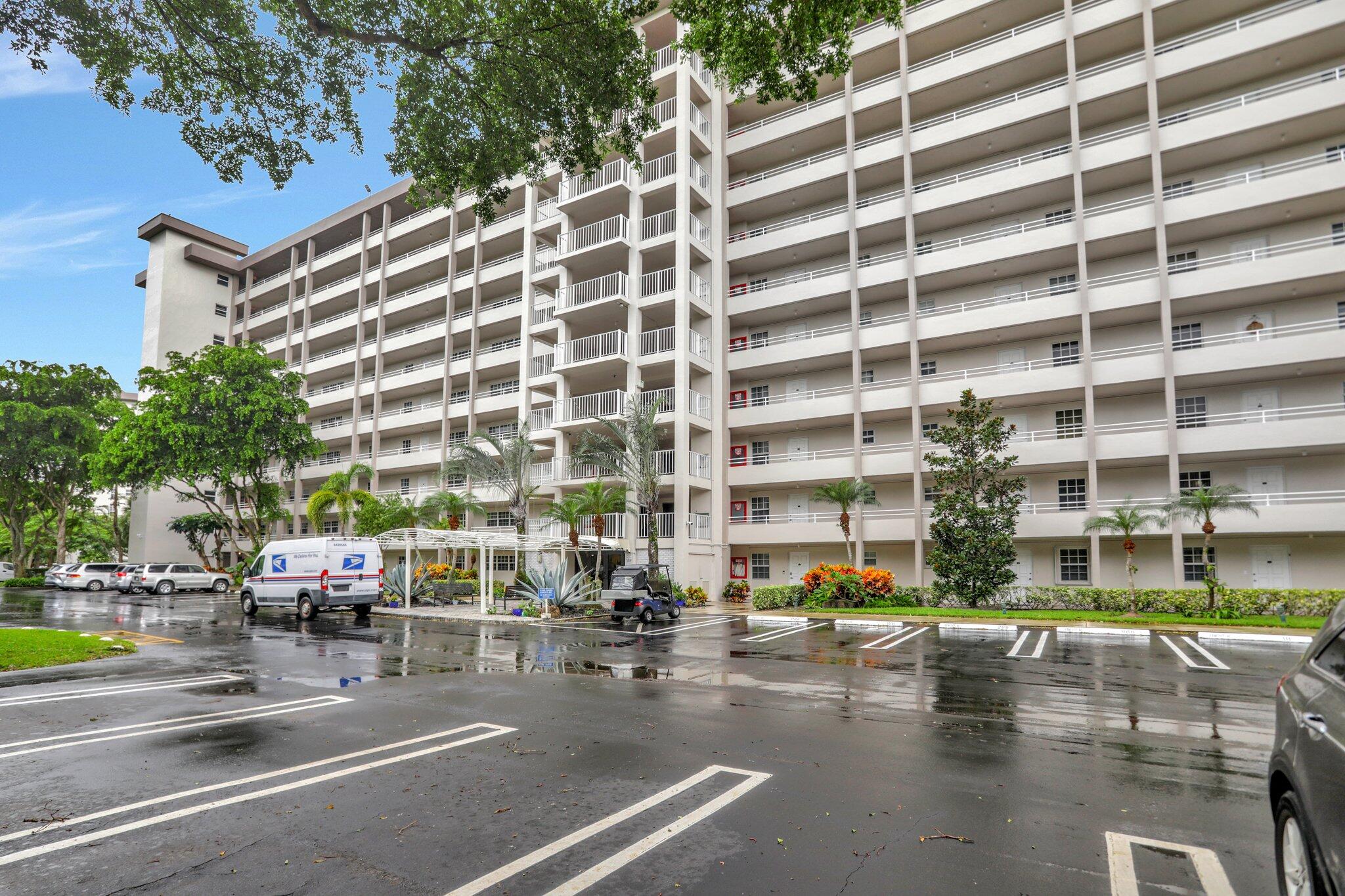 a building view with sitting space