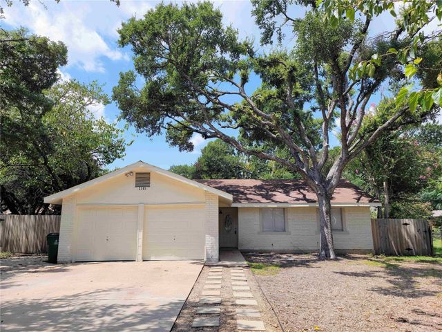 $339,000 | 2303 North Celia Drive | Riviera Springs