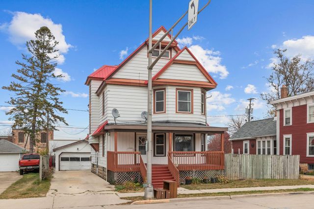 $225,000 | 39 5th Street | Downtown Fond du Lac