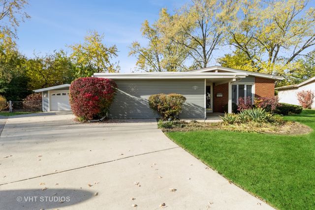 $369,000 | 2803 Tern Court | Rolling Meadows