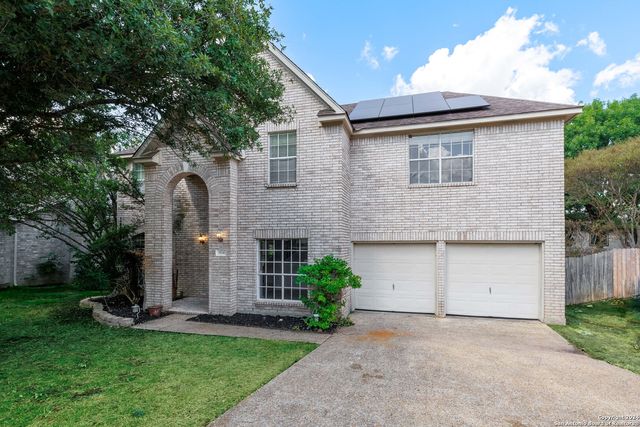 $395,000 | 834 Amberstone Drive | Stone Oak