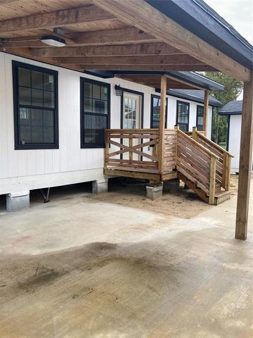 $950 | 4384 County Road 197