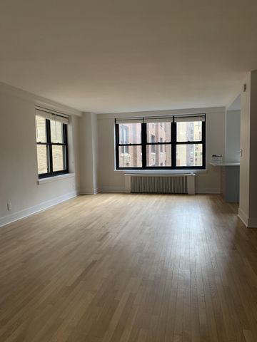 $3,895 | 400 East 57th Street, Unit 9Q | Sutton Place