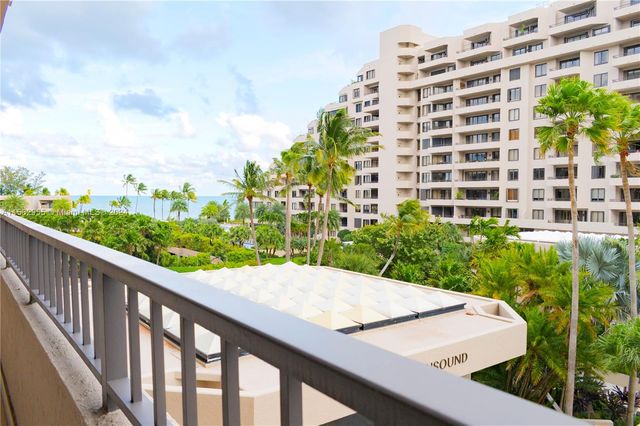 $1,475,000 | 251 Crandon Boulevard, Unit 424 | Key Biscayne