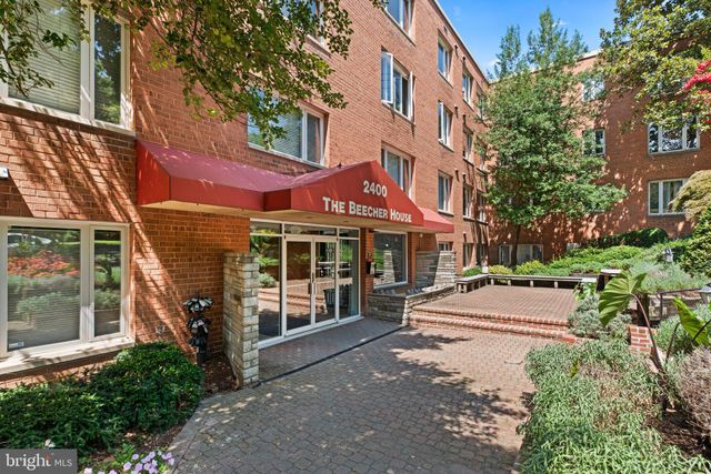 $350,000 | 2400 41st Street Northwest, Unit 108 | Glover Park