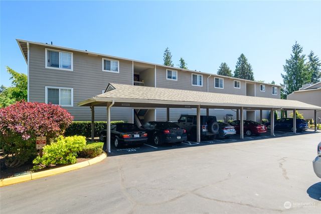 $355,000 | 1138 North 198th Street, Unit D202 | Echo Lake