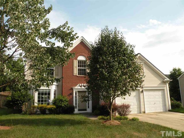 $2,595 | 107 Sherwood Forest Place | West Cary