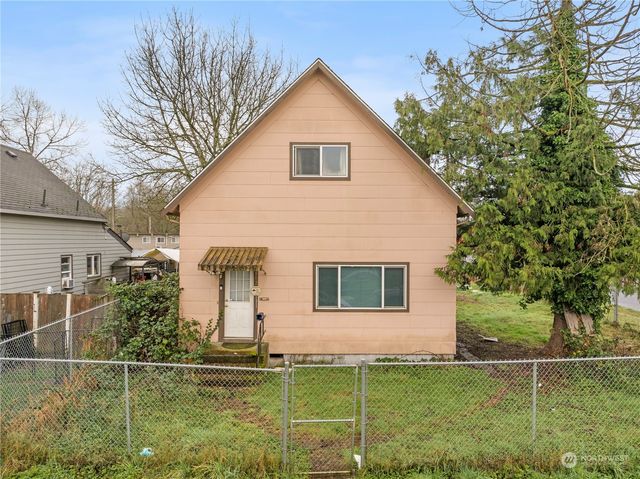 $350,000 | 1802 East Wright Avenue | Eastside