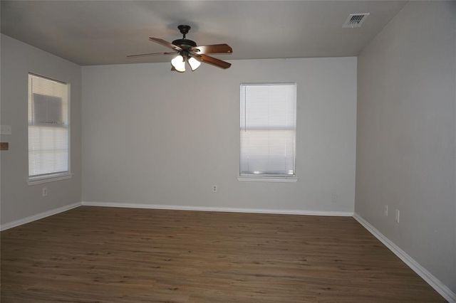 $1,395 | 5105 Flamingo Road, Unit 5107 | Echo Heights