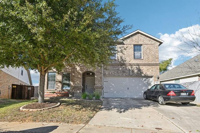 $409,250 | 2812 Merry View Lane | Eastside Fort Worth