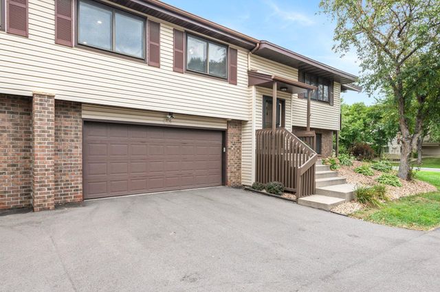 $234,900 | 11856 Undercliff Street Northwest | Coon Rapids