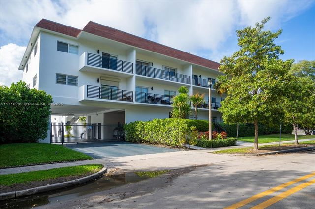 $4,700 | 1840 Jefferson Avenue, Unit 302 | South Beach