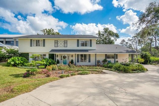 $979,000 | 902 Lake Otis Drive Southeast | Winter Haven