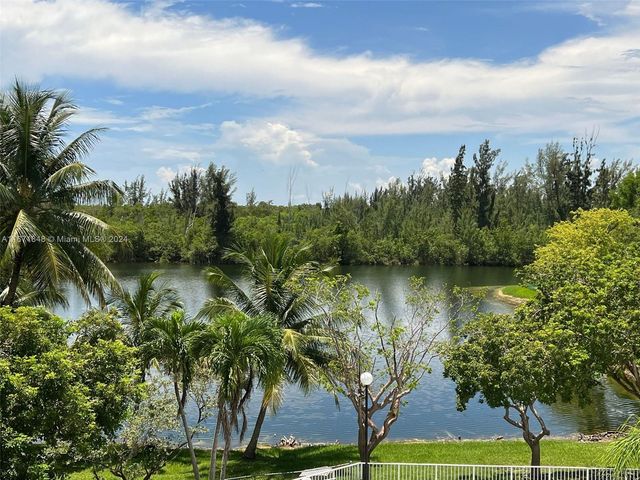 $1,800 | 8200 Southwest 210th Street, Unit 308 | Saga Bay Gardens